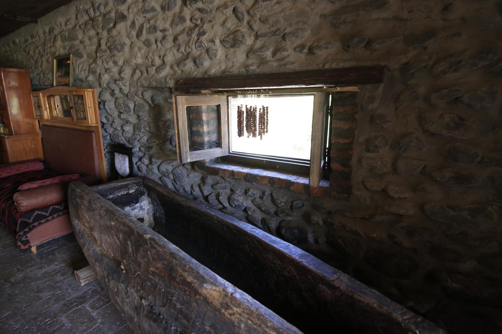 Chateau Bruale Tkhilistskaro Buitenkant foto