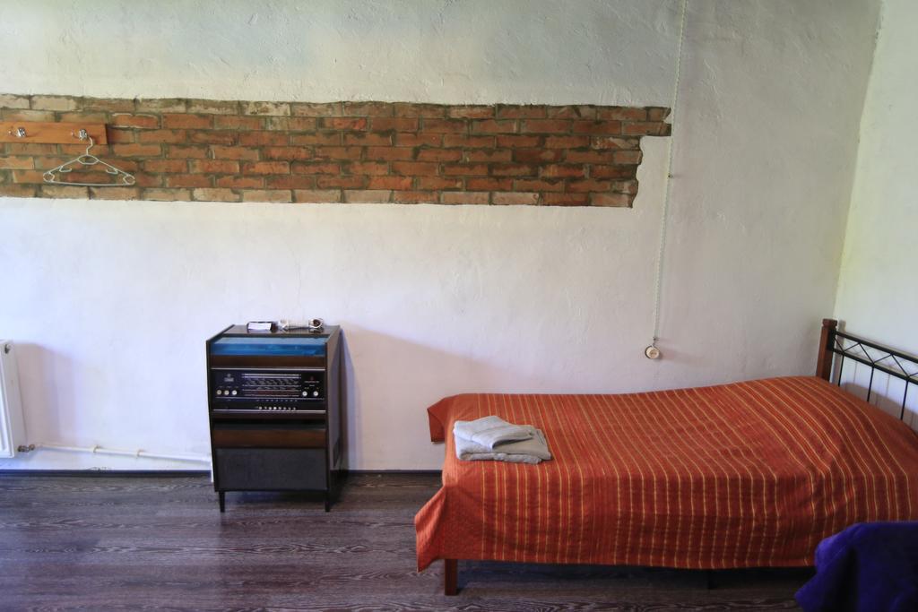 Chateau Bruale Tkhilistskaro Buitenkant foto